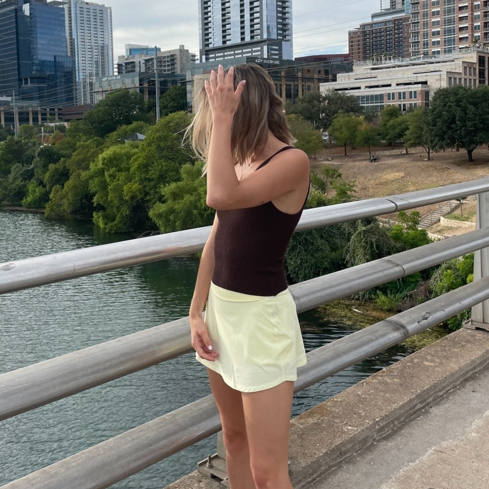 Aritzia butter yellow Skort